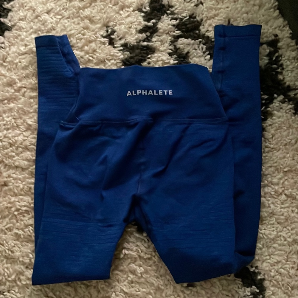 Alphalete leggings